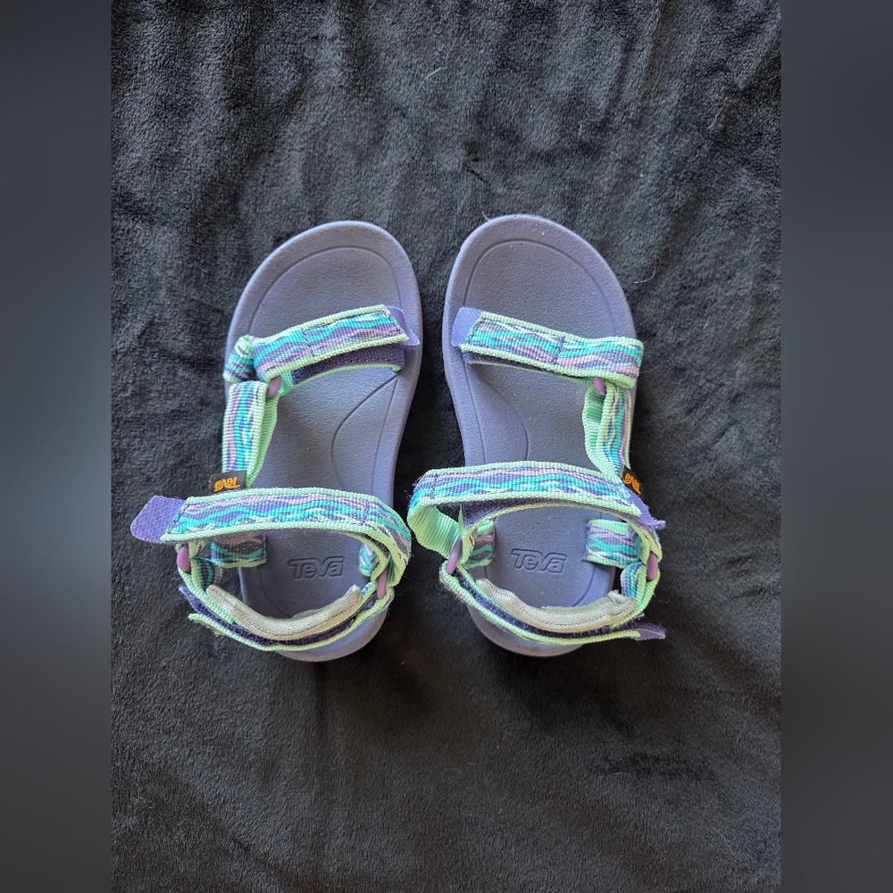 Teva Hurricane XLT 2 Kids' Sandals in Purple and Mint